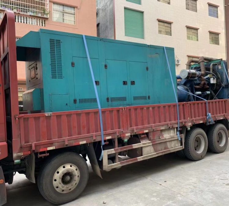 华安如何在不同负载率下确保 400KW 柴油发电机组的正常运行？